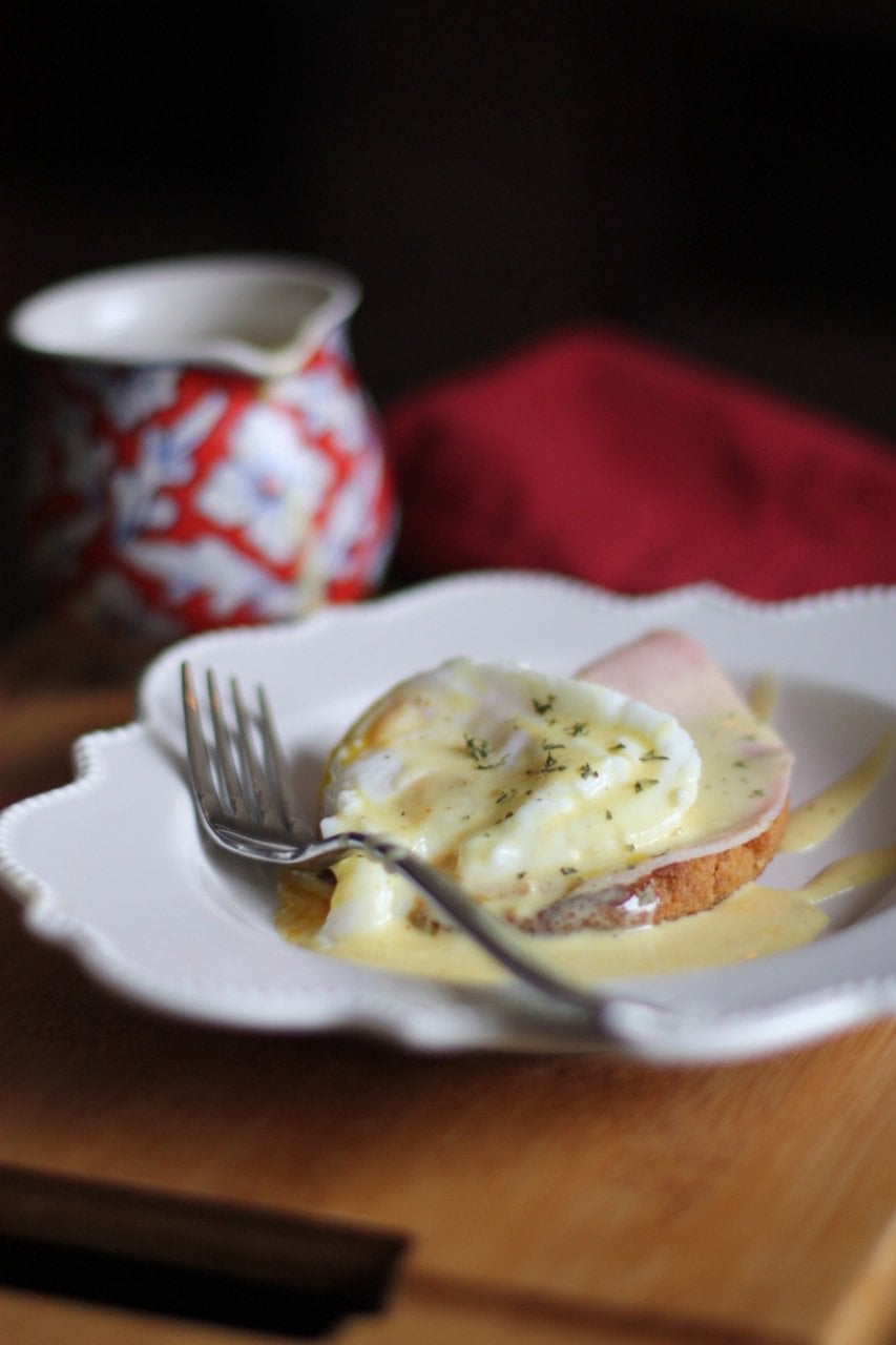 Whole 30/Paleo Eggs Benedict!  The Organic Kitchen Blog and Tutorials