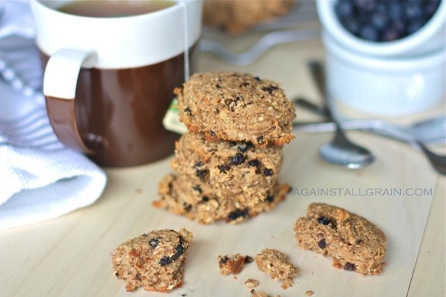 Chewy and moist breakfast cookies rich in fiber and protein.