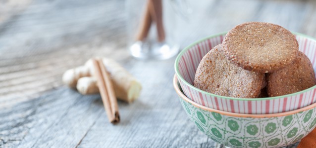 A bowl of crunchy gluten free gingersnap cookies.