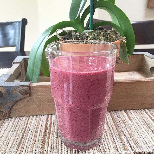 A_little_post_workout_snack._I_used_my_dairy-free_yogurt_from_the_Against_all_Grain_cookbook_in_this_and_it_tasted_awesome__Just_a_mix_of_greens__berries__mango__water__ice__a_banana____Great_Lakes_collagen_powder___aageats__againstallgrain