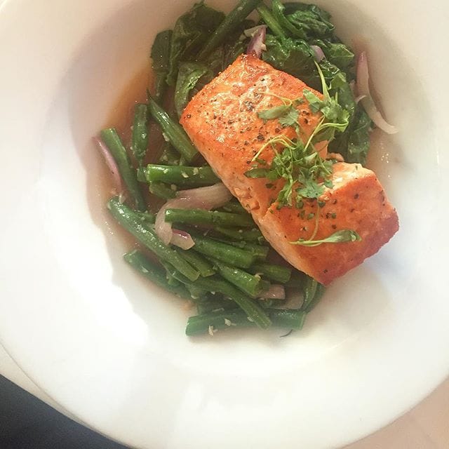 Maple_glazed_wild_salmon_with_blue_lake_green_beans_and_spinach_instead_of_polenta.____aageats__grainfree