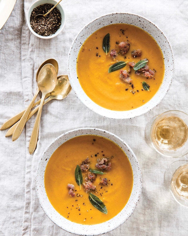 https://againstallgrain.com/wp-content/uploads/2015/10/Curry-Pumpkin-Soup.jpg