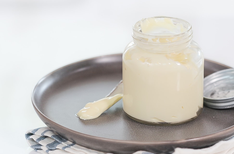 Jar of homemade Whole30 compliant paleo mayonnaise.