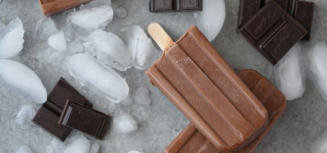 Frozen dairy free fudgesicles are a perfect treat for a hot summer day!