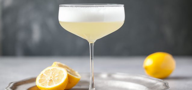 Martini glass full of a paleo friendly Pisco sour.
